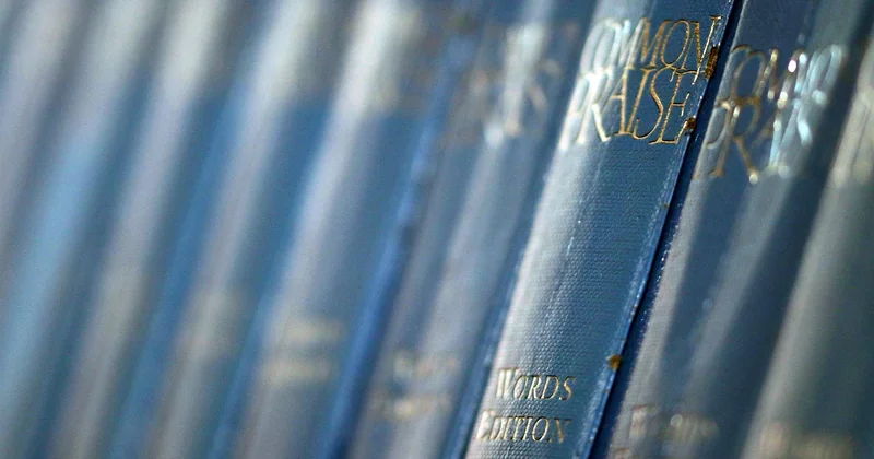 La ligne éditoriale et le contrôle doctrinal